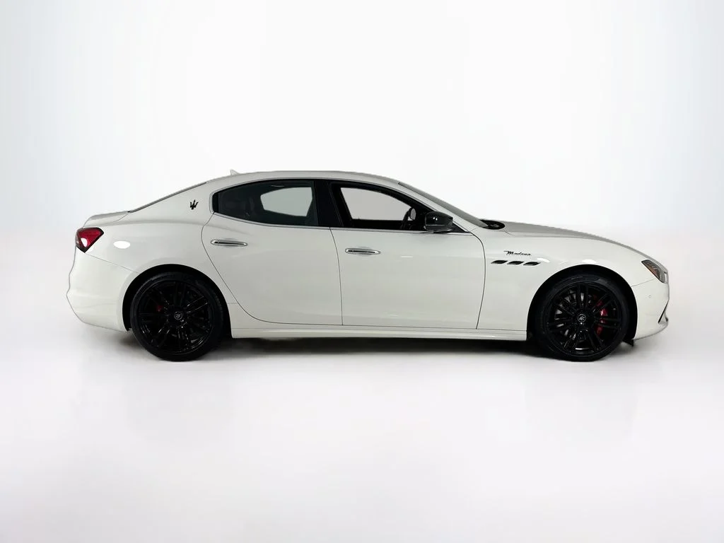Used 2024 Bianco Maserati Modena image 6