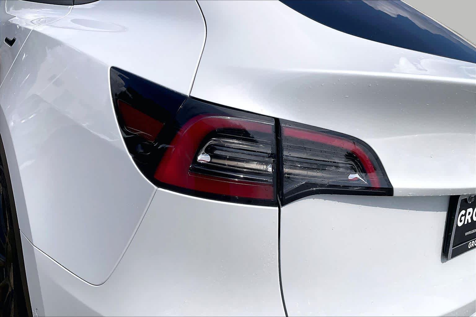 Used 2021 Pearl White Multi-Coat Tesla Long Range image 26
