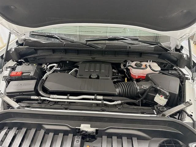 New 2026 Summit White GMC Elevation image 28