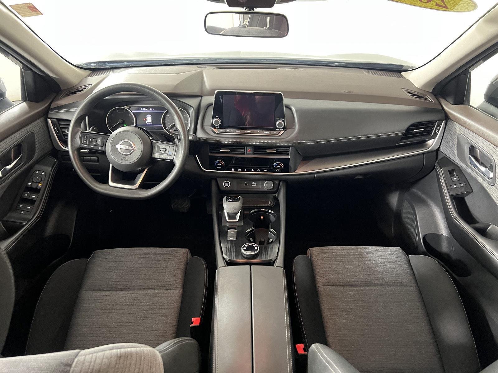 Used 2023 Gun Metallic Nissan SV image 20