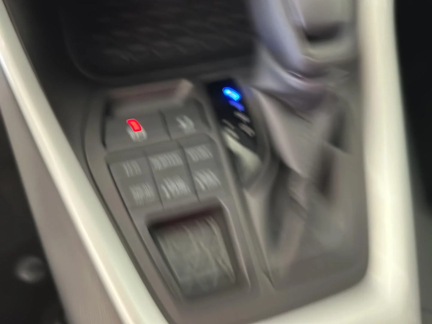 Used 2024 Ice Cap Toyota XLE image 16