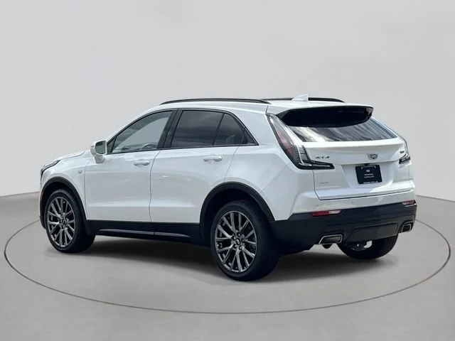 Used 2019 CRYSTAL WHITE TRICOAT Cadillac AWD Sport image 3