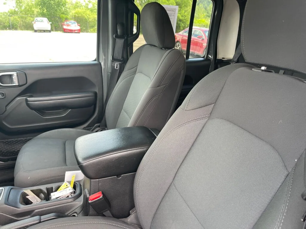 Used 2022 Sting-Gray Clearcoat Jeep Willys image 6