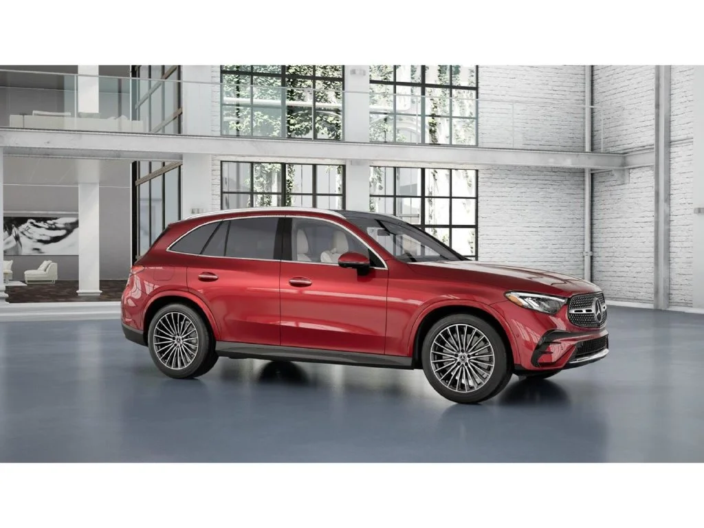 New 2027 Red Mercedes-Benz GLC 300 image 13