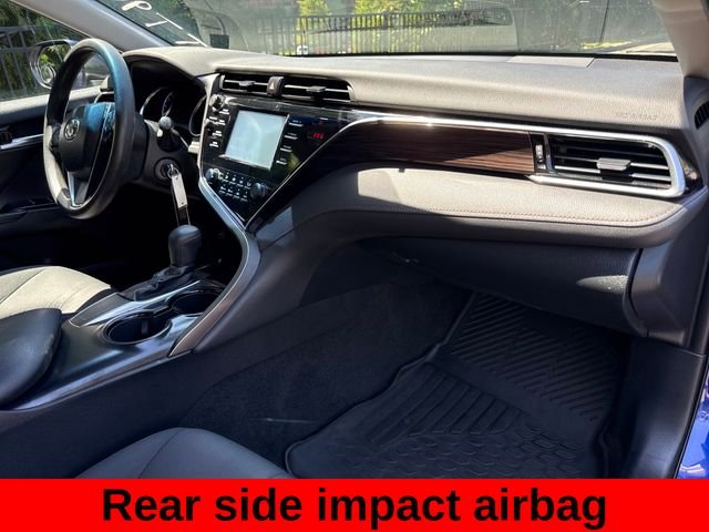 Used 2018 Blue Toyota LE image 27