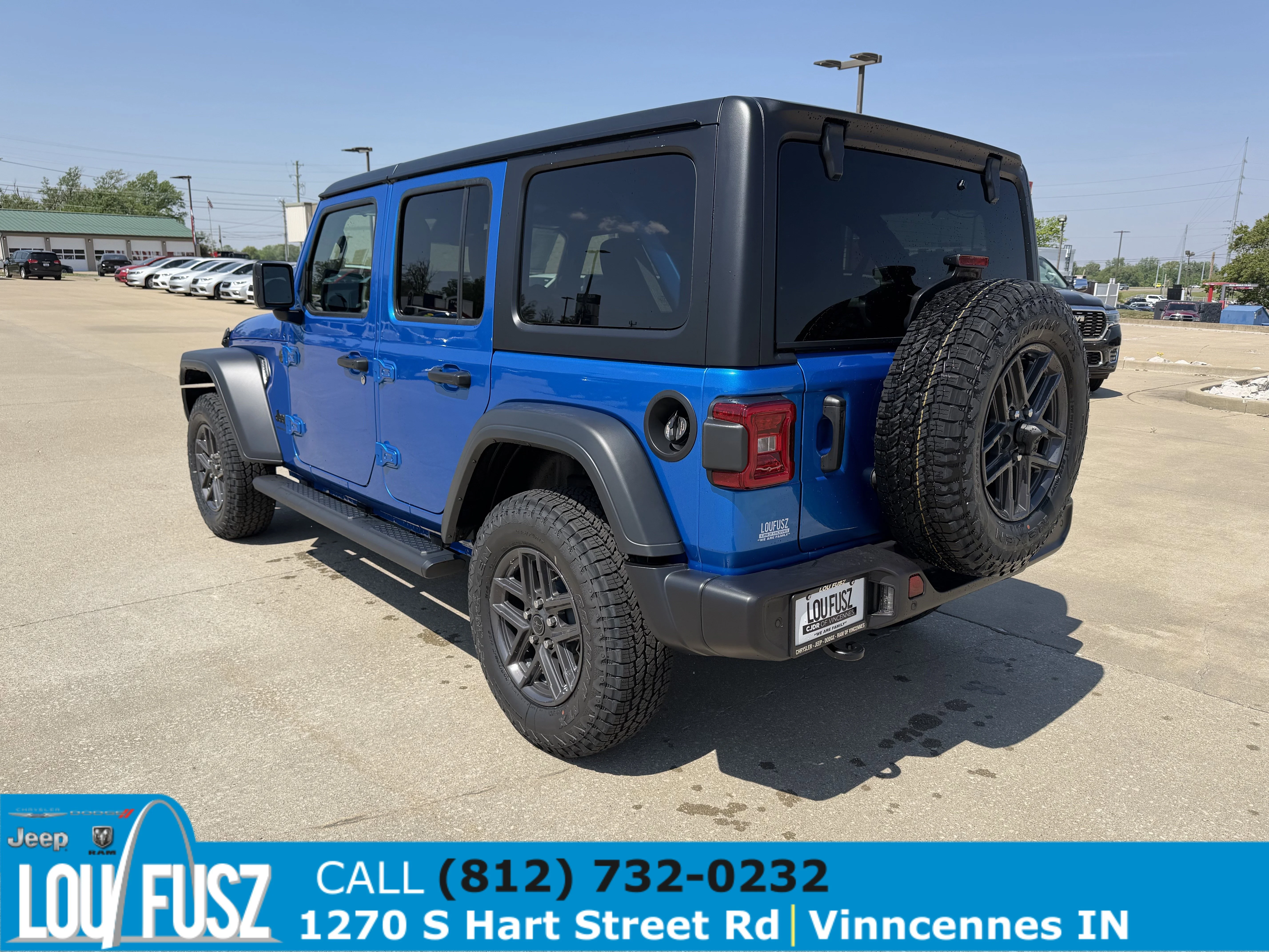 New 2026 Hydro Blue Pearl-Coat Exterior Paint Jeep Sport S image 5