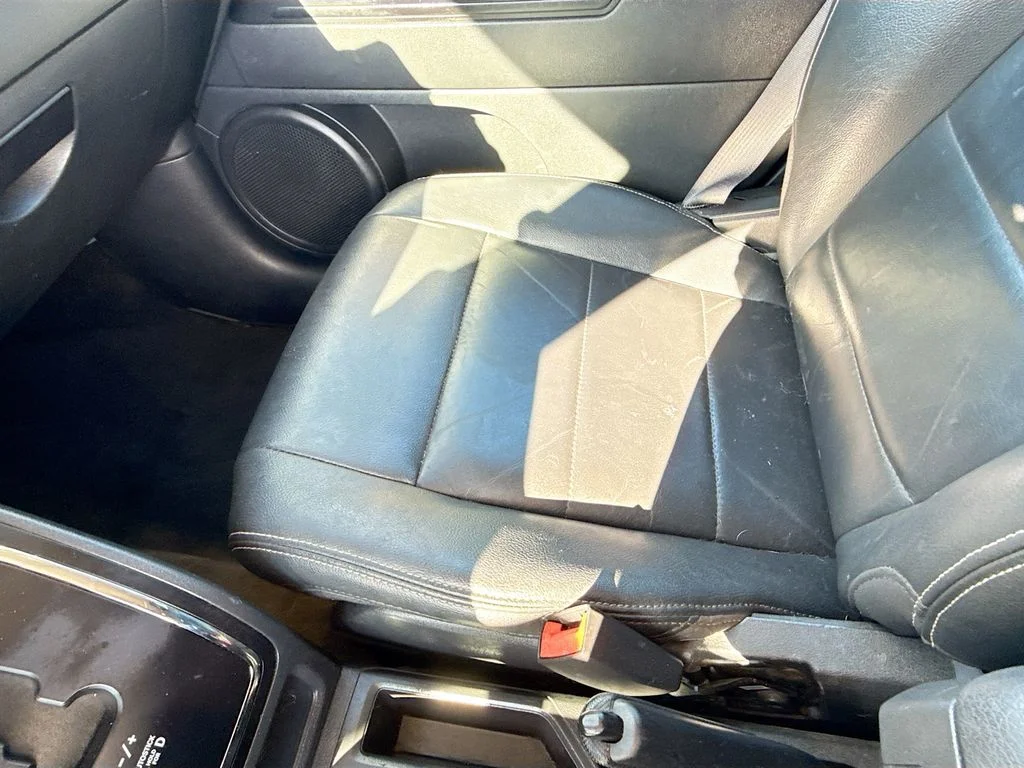 Used 2016 Gray Jeep Latitude image 17