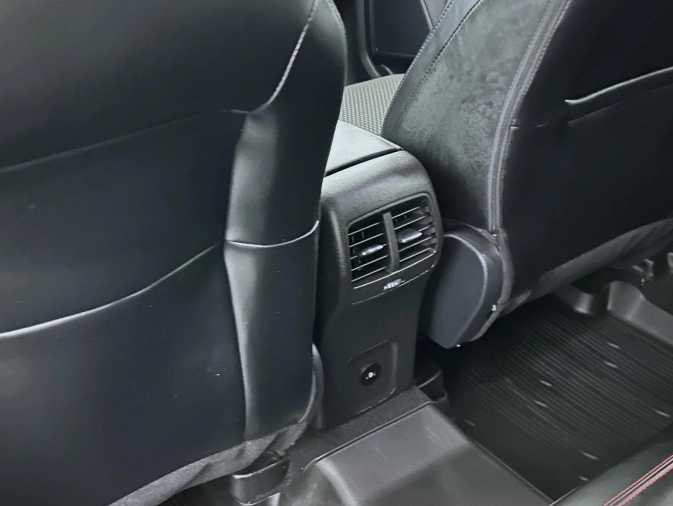 Used 2024 Blue Ford ST-Line image 21