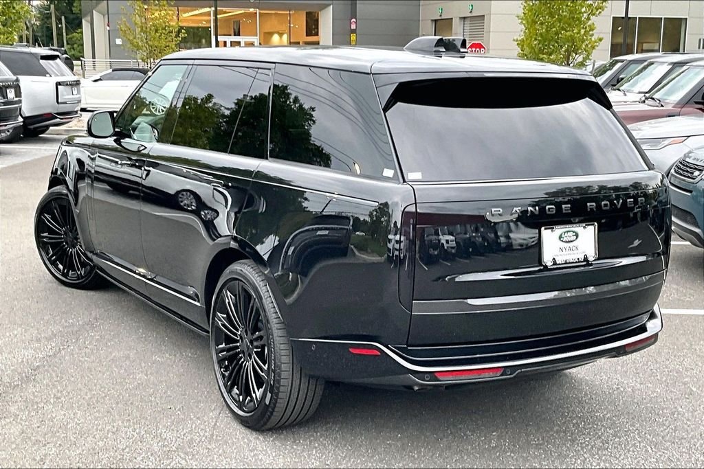 Used 2026 Black Land Rover SE image 12