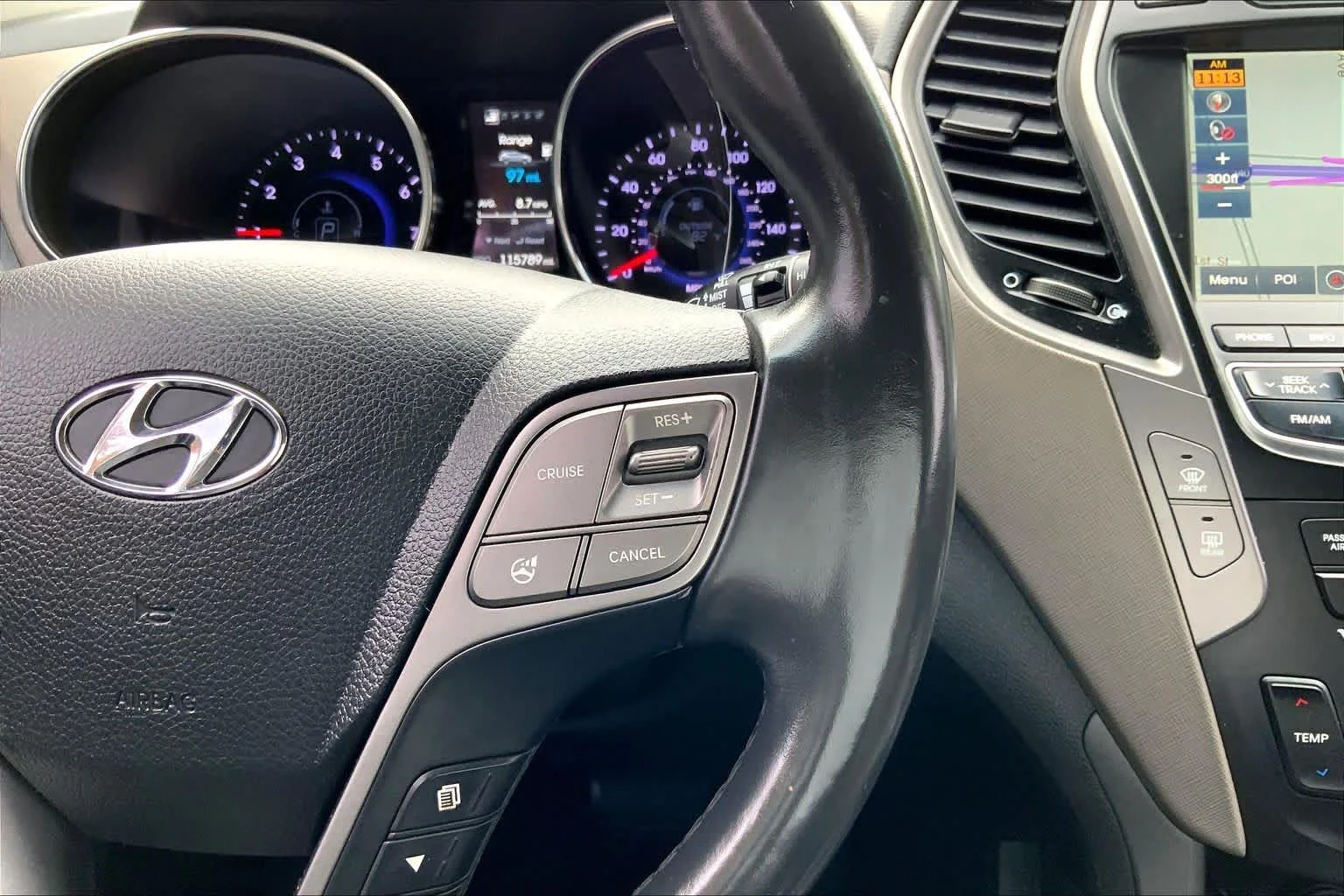 Used 2016 Sparkling Silver Hyundai  image 25
