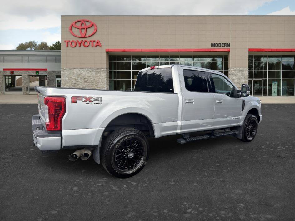Used 2019 Ingot Silver Ford LARIAT image 6
