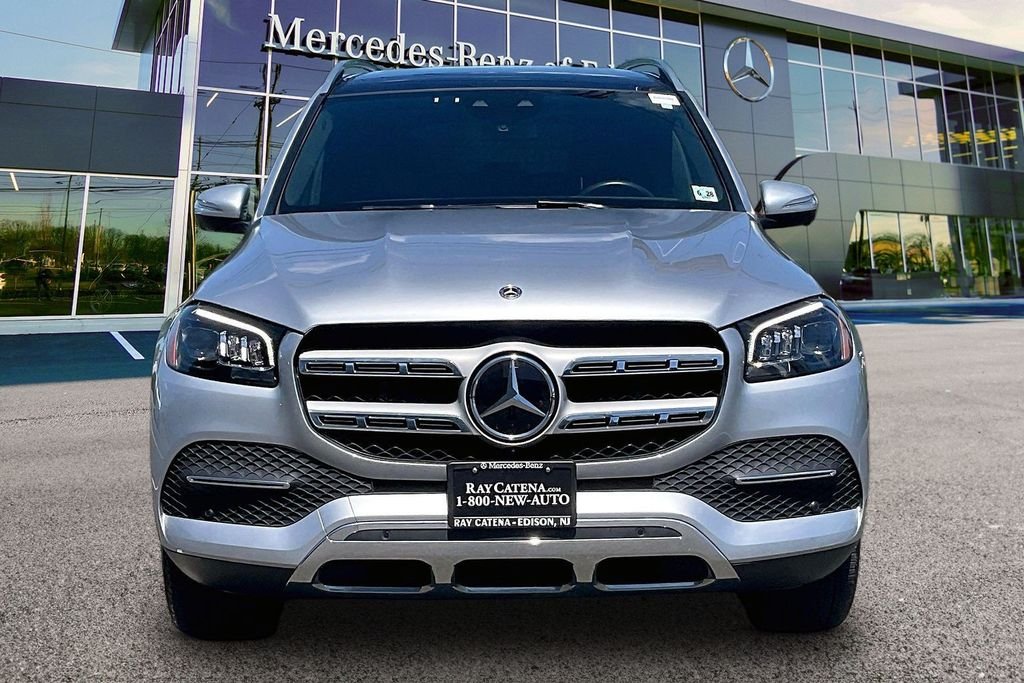 Certified Used 2023  Mercedes-Benz GLS 450 image 3