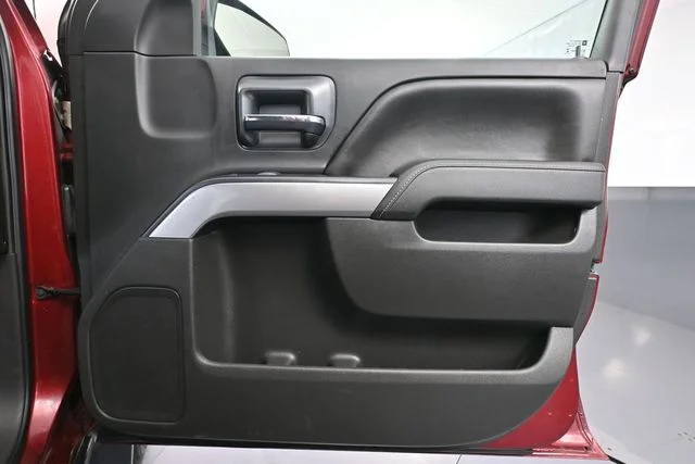 Used 2016 Red Chevrolet LT image 38