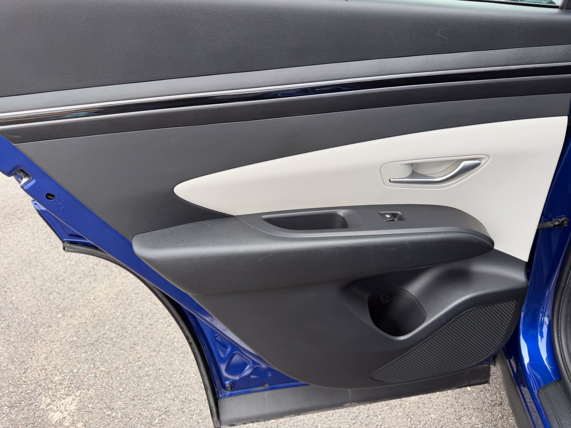 Certified Used 2024 Blue Hyundai SEL image 40