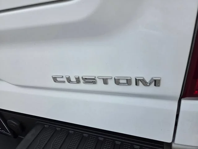 Used 2023 Summit White Chevrolet Custom image 12