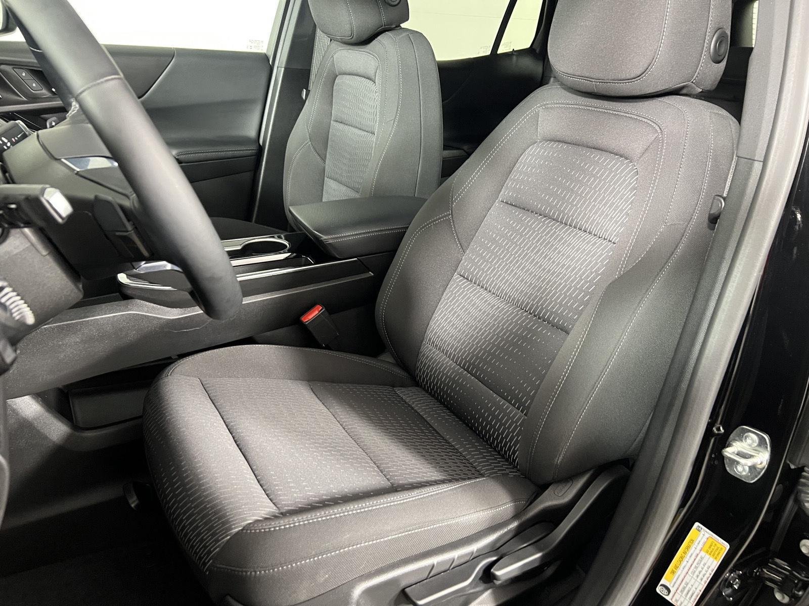 Used 2025 Mosaic Black Metallic Chevrolet AWD LT image 12