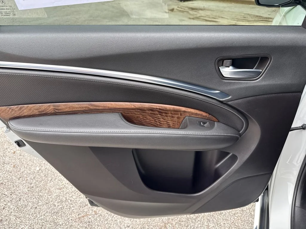 Used 2020  Acura Technology image 24