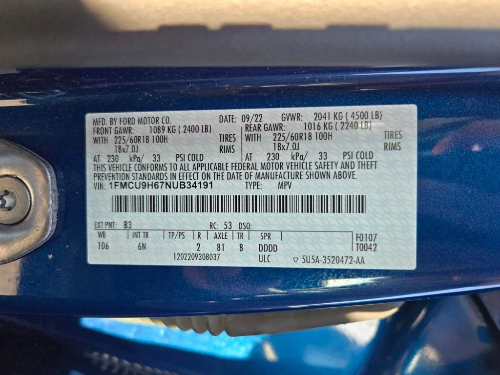 Used 2022 Blue Ford SEL image 33