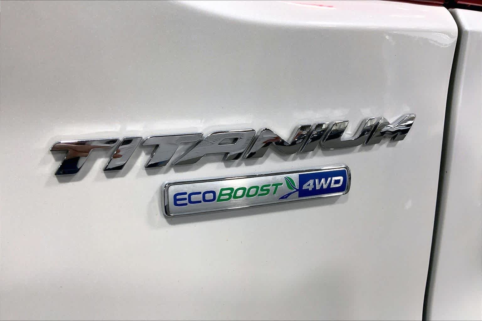 Used 2014 White Platinum Metallic Tri-Coat Ford Titanium image 10