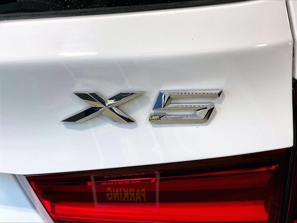 Used 2018 White BMW xDrive35i image 30