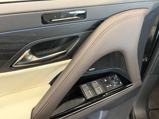 New 2026 Black Lexus 600 Luxury image 19