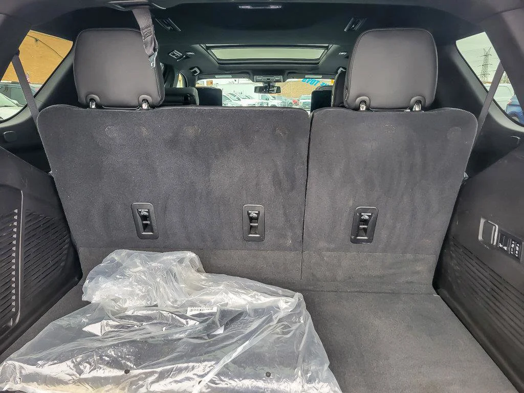 Used 2021 Satin Steel Metallic Chevrolet RST image 26