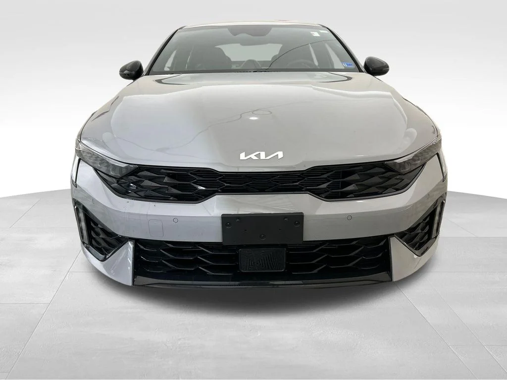 Used 2026 Gray Kia GT-Line image 9