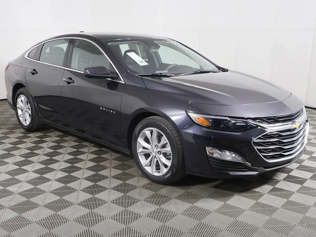 1G1ZD5ST4PF130363