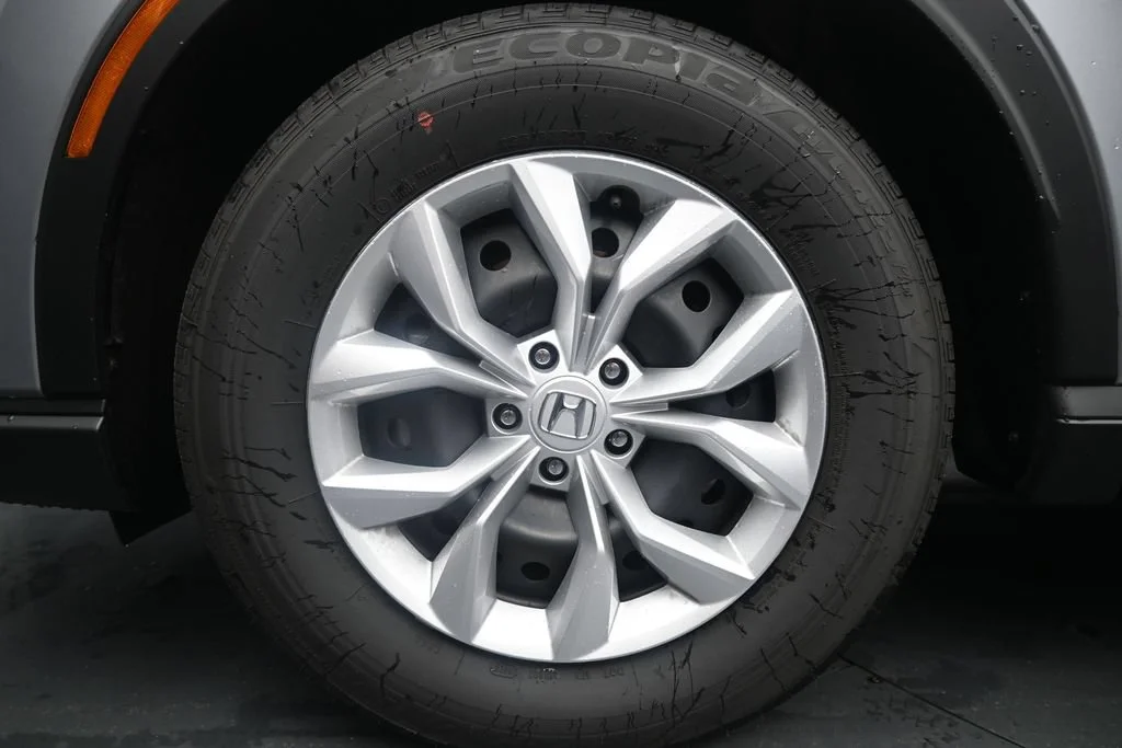 2026 Honda CR-V LX - Photo 11