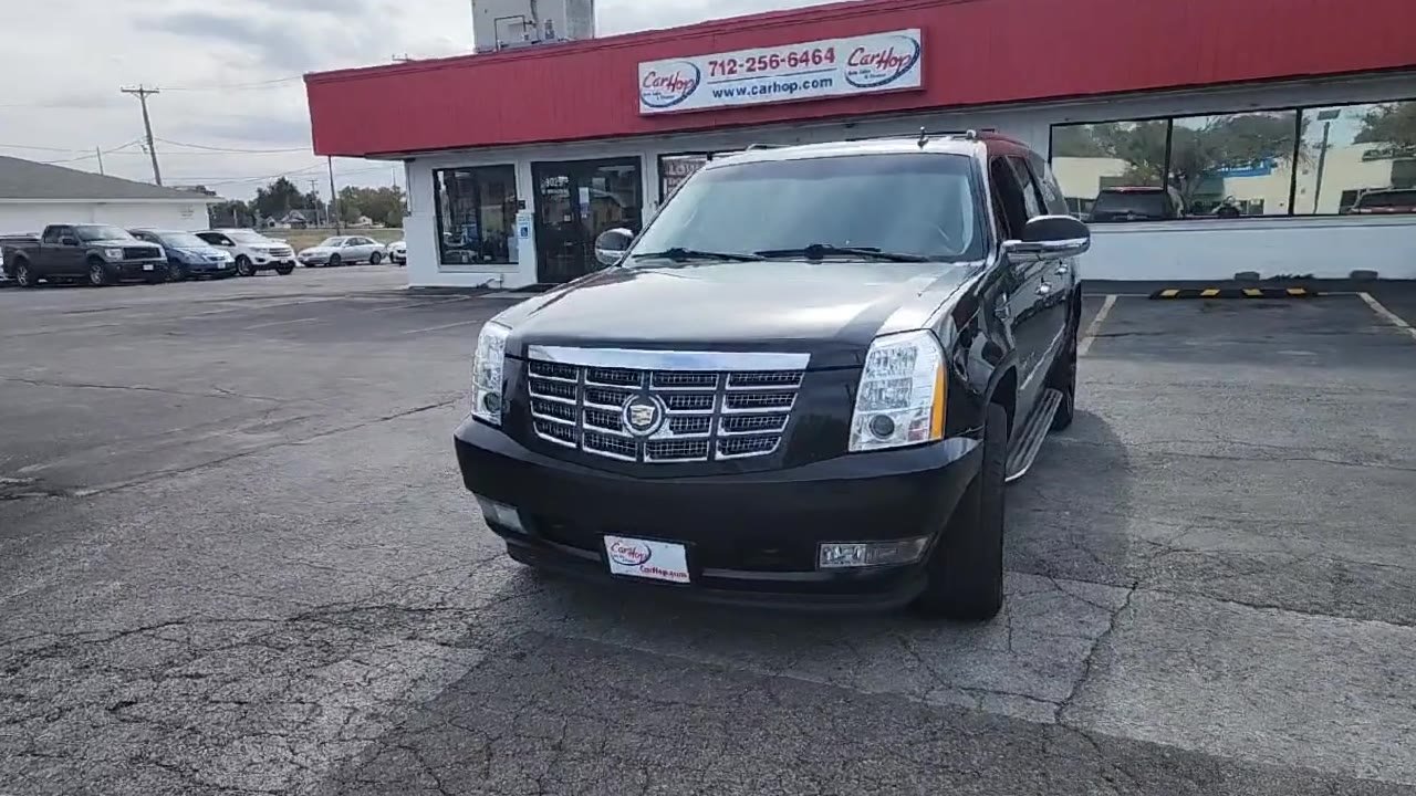 2013 Cadillac Escalade ESV Luxury photo 3