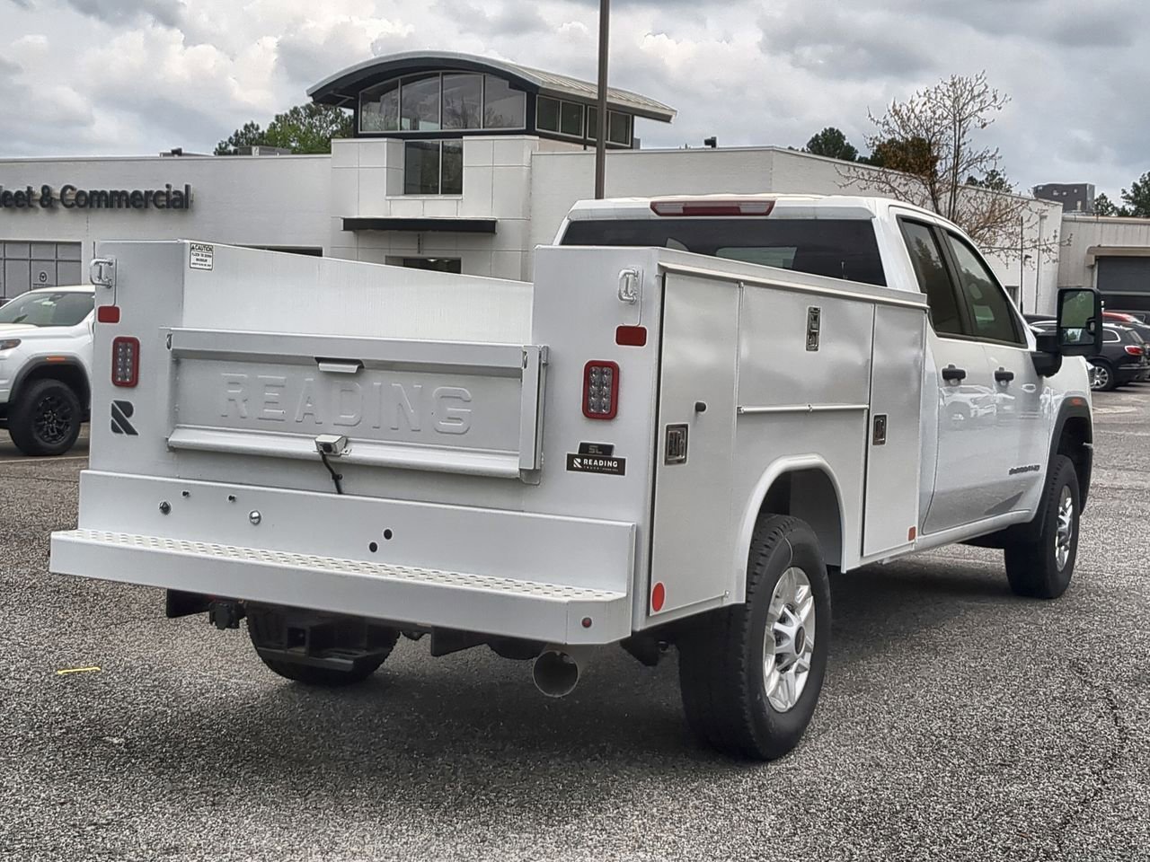 2025 GMC Sierra 2500HD Pro - Photo 8