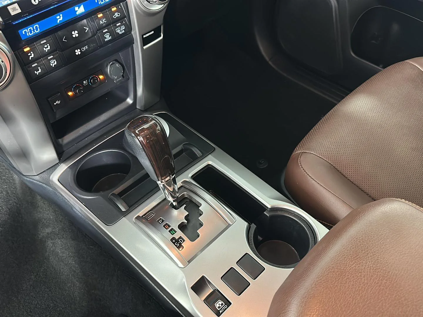 Used 2023 Blizzard Pearl Toyota Limited image 28