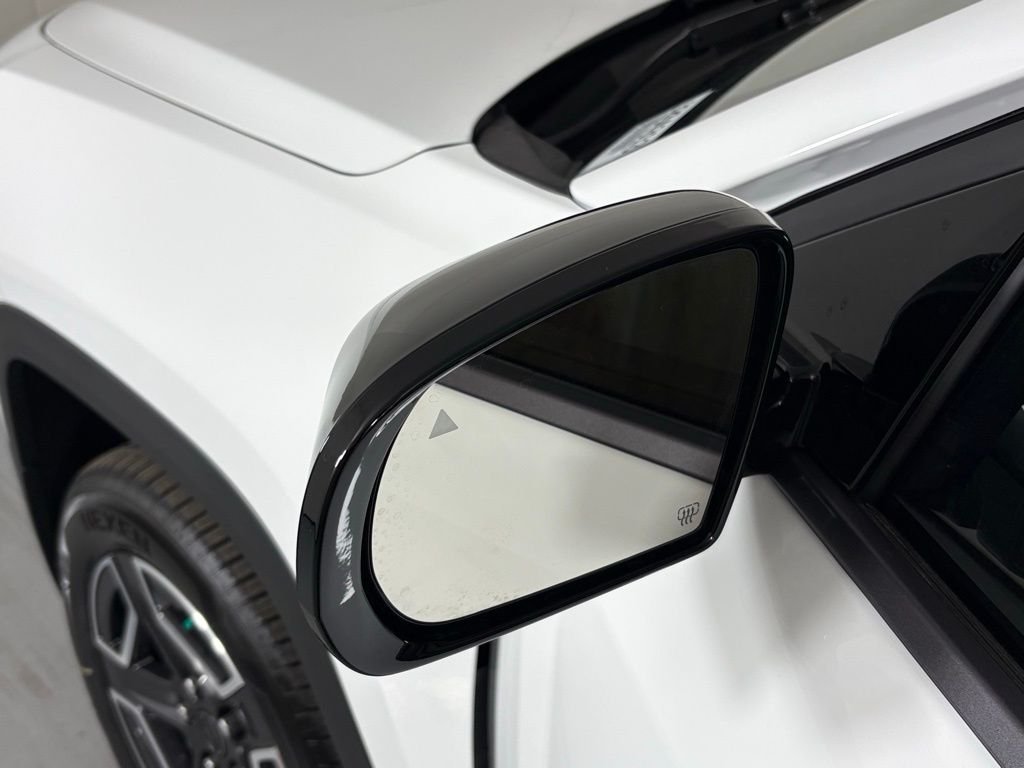 New 2026 Bright White Clearcoat Jeep Laredo image 13