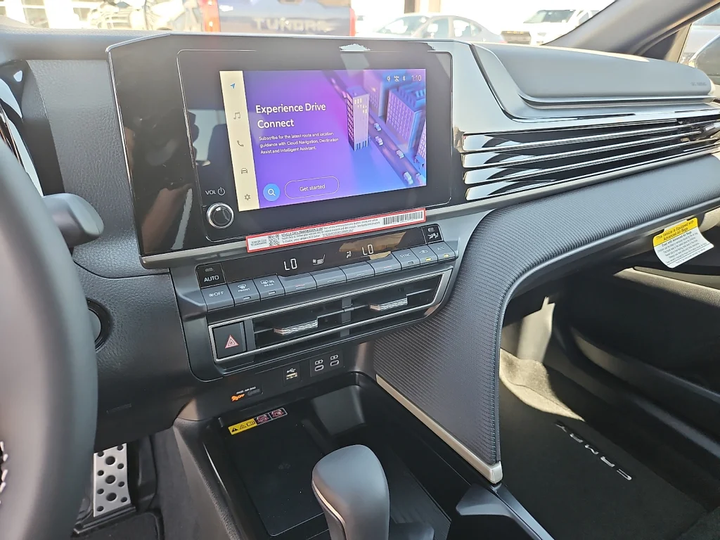 New 2026 Ocean Gem Toyota SE image 11