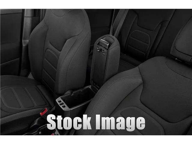 Used 2021 Alpine White Clearcoat Jeep Latitude Front-wheel Drive image 20
