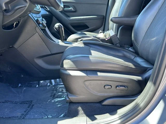 Certified Used 2020 Gray Chevrolet LT image 12