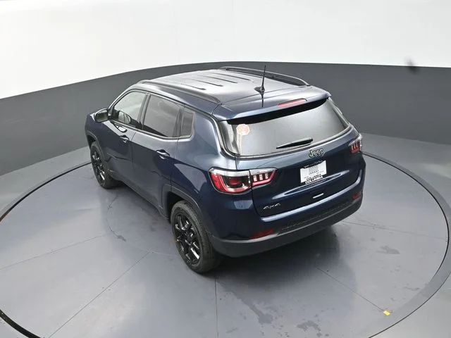 New 2026 Fathom Blue Pearl Coat Jeep Latitude image 15