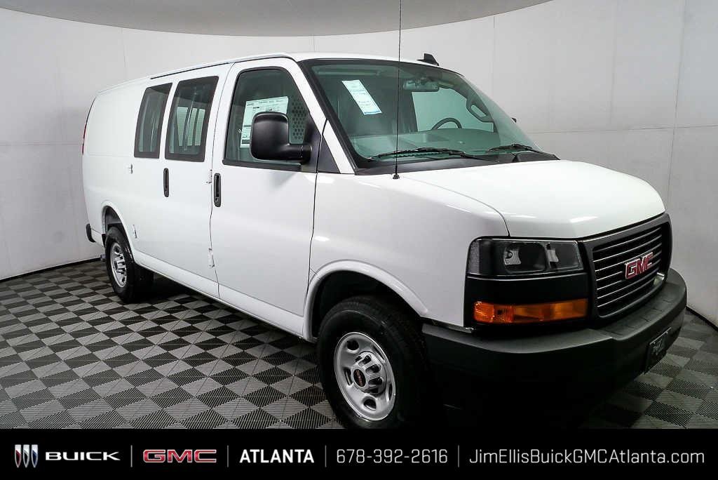 GMC Savana Cargo