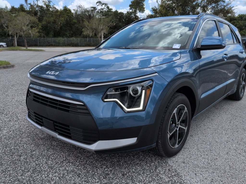 New 2026 Mineral Blue Kia EX image 9