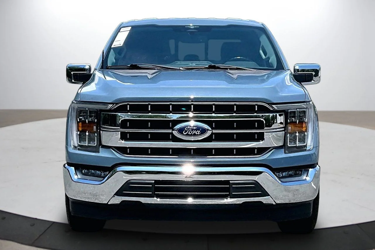 Certified Used 2023 Gray Ford Lariat image 3