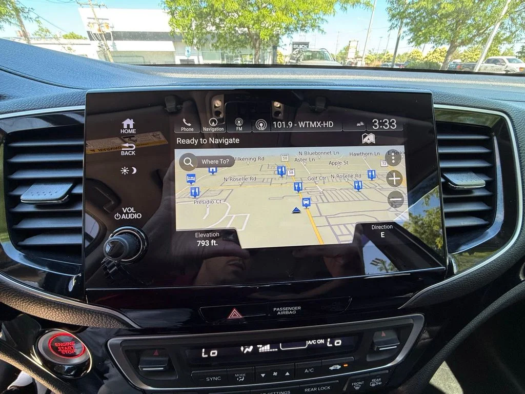 Used 2019  Honda Elite image 15