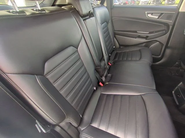 Used 2024 White Ford SEL image 33