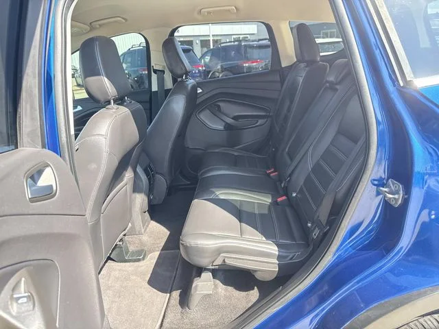 Used 2019 Blue Ford SEL image 10
