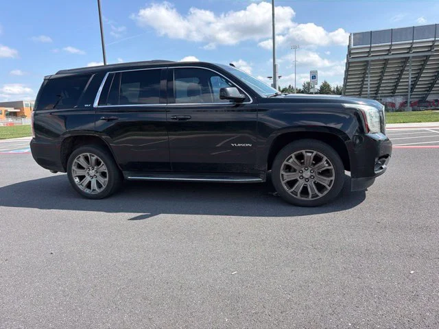 Used 2018 Black GMC SLT image 2