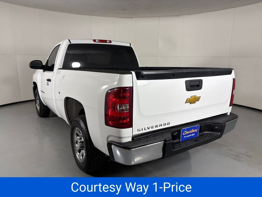 Used 2013 White Chevrolet Work Truck image 9