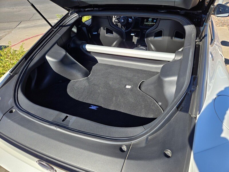 Used 2025 Pearl White NISSAN NISMO AUTO image 13