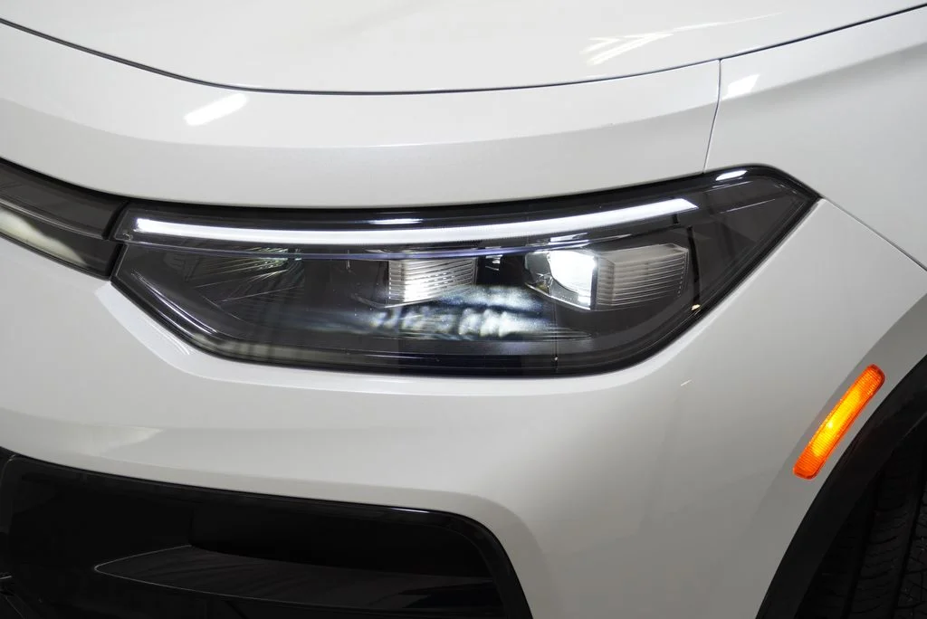 New 2026  Volkswagen 2.0T SE R-Line Black image 30