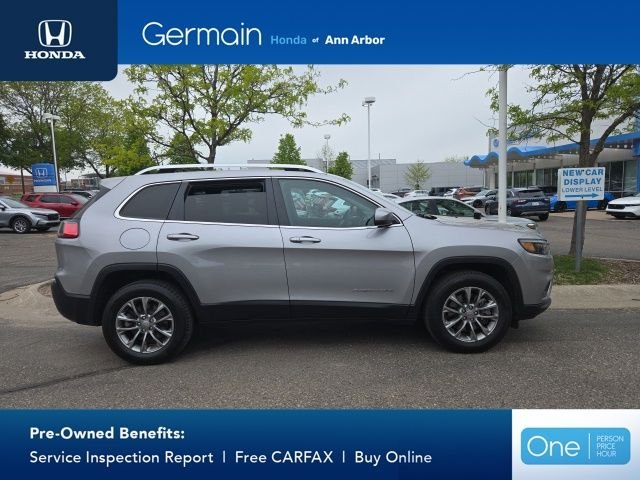 Used 2020 Billet Silver Metallic Jeep Latitude Plus image 34