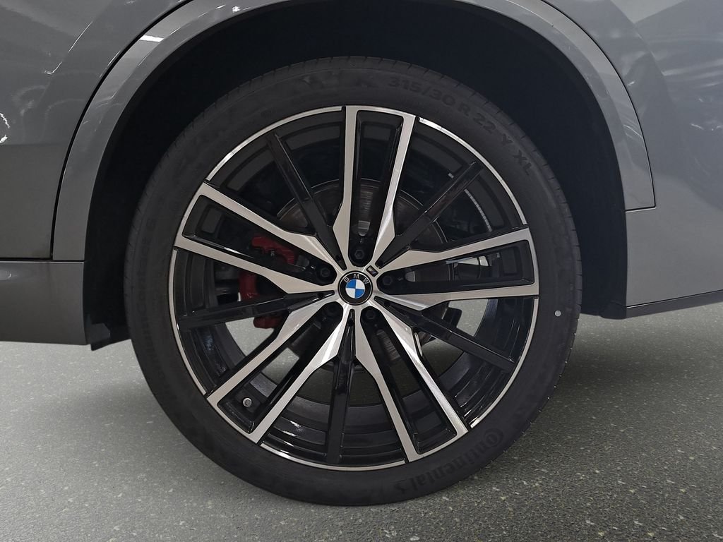New 2026 Skyscraper Grey Metallic BMW sDrive40i image 21