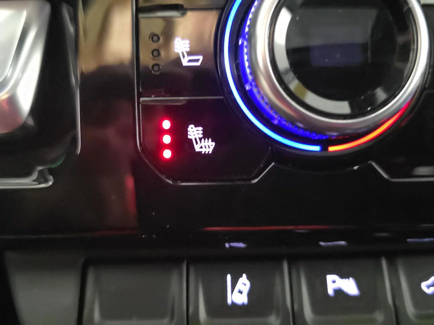 Used 2025 Onyx Black GMC Denali image 18